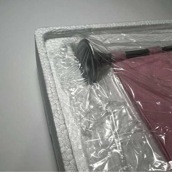 New Hallmarkk Baby Girl Keepsake Photo Cube Pewter Rabbit - Picture 8 of 8